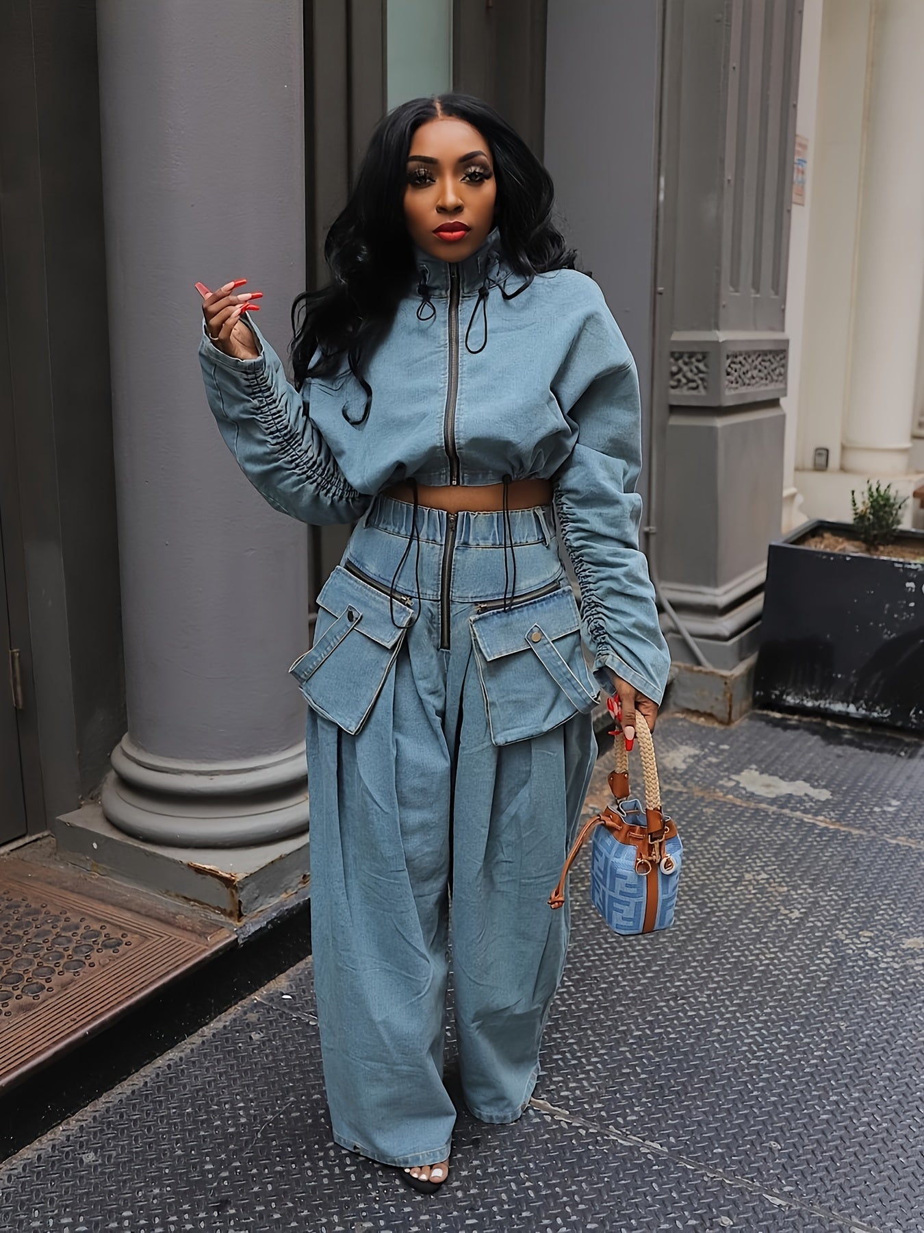 Women'S 2pcs Denim Set with Long Sleeve Zip-Up Crop Top and Wide-Leg Pants with Multiple Pockets