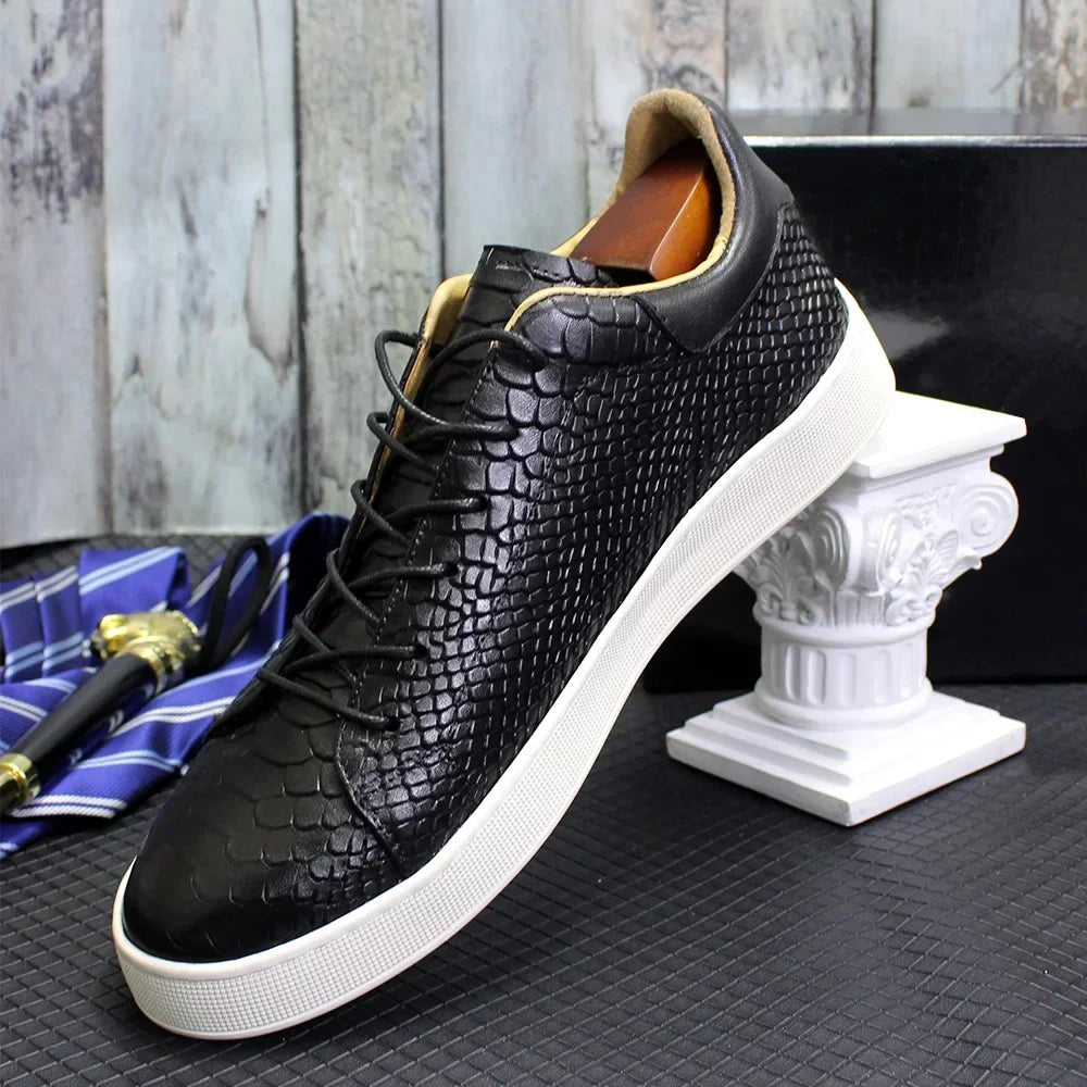 Men's Casual Derby Shoes Real Cow Leather Handmade Classic Lace-Up Snake Pattern Fashion Sneakers for Street Shopping