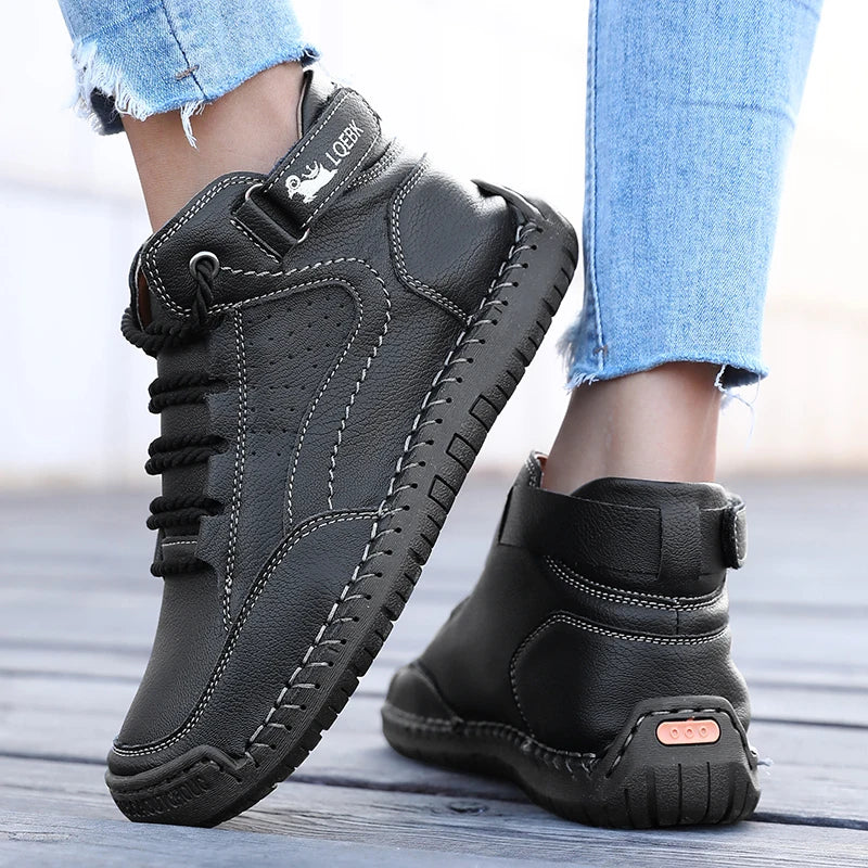 New 2025 Autumn Handmade Leather Women Boots Design Sneakers Man Breathable Casual Softer Shoes Men Ankle Boots Outdoor Boats