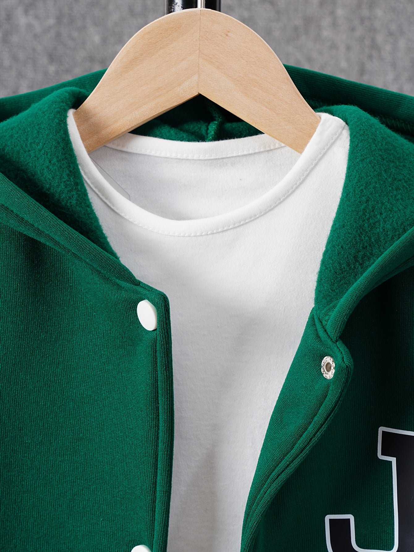 2pcs Boy's Long Sleeve Color Block Drop Shoulder Varsity Hooded Baseball Jacket & Casual Pants Outdoor Outfit, Kids Clothing For Spring Fall